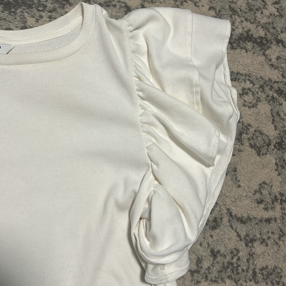 Crown & Ivy Ruffle Sleeve Ribbed Top - Picture 3 of 6